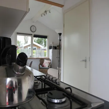 Pet-friendly Bungalow, Cleaning Included * Варменхёйзен