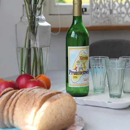 Pet-friendly Bungalow, Cleaning Included Варменхёйзен