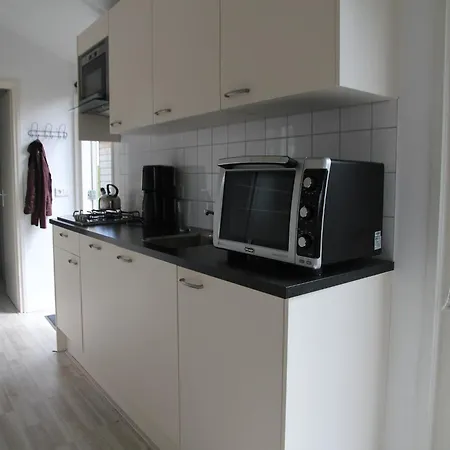 Pet-friendly Bungalow, Cleaning Included Варменхёйзен